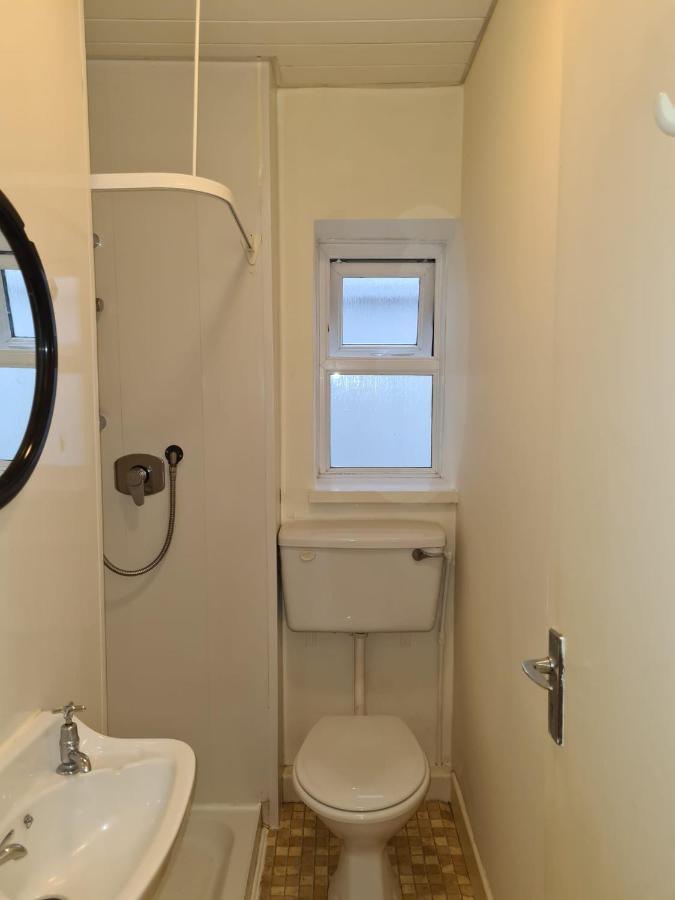 One Bedroom Apartment Дублин Экстерьер фото